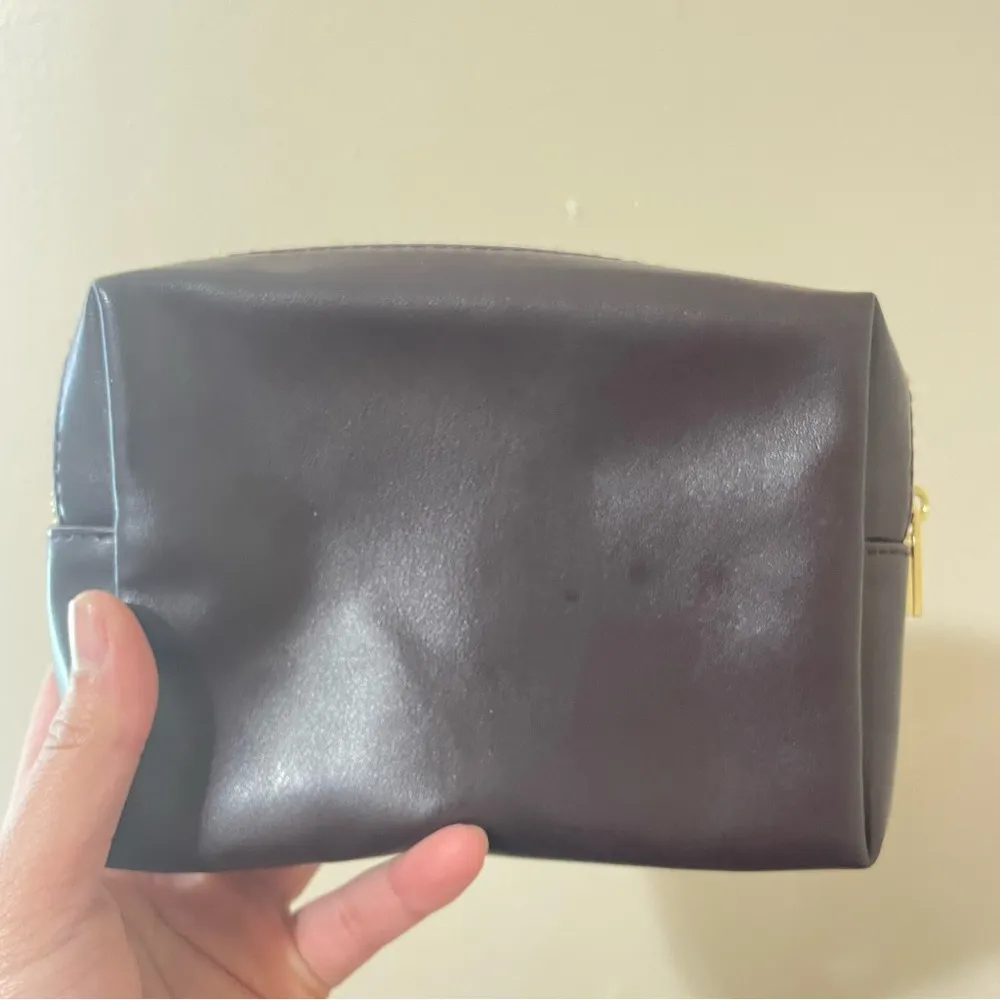 YSL Yves Saint Laurent Faux Leather VIP Exclusive Beauty Cosmetic Bag Purple - Image 6