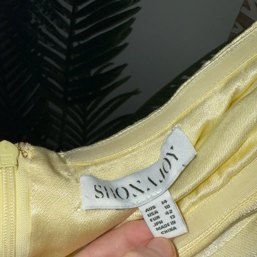 SHONA JOY LA LUNE RUCHED HALTER MAXI DRESS‎ in Lemon 10 - Image 7