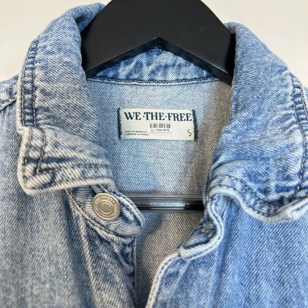 FREE PEOPLE Marci Denim Jumpsuit in Wash Powder Size Small - Image 5