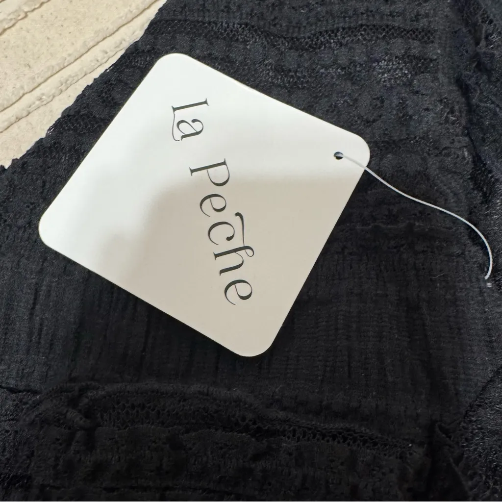 NWT Le Peche Black Lace Long Sleeve Top - Image 4