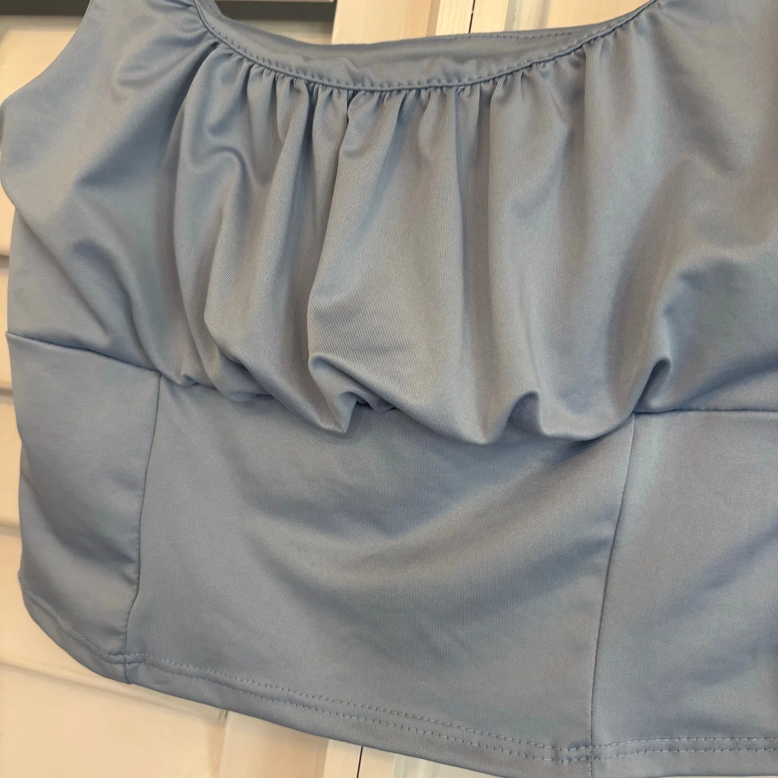 Live In The Moment Blue Crop Tank Top‎ Size Large - Image 3