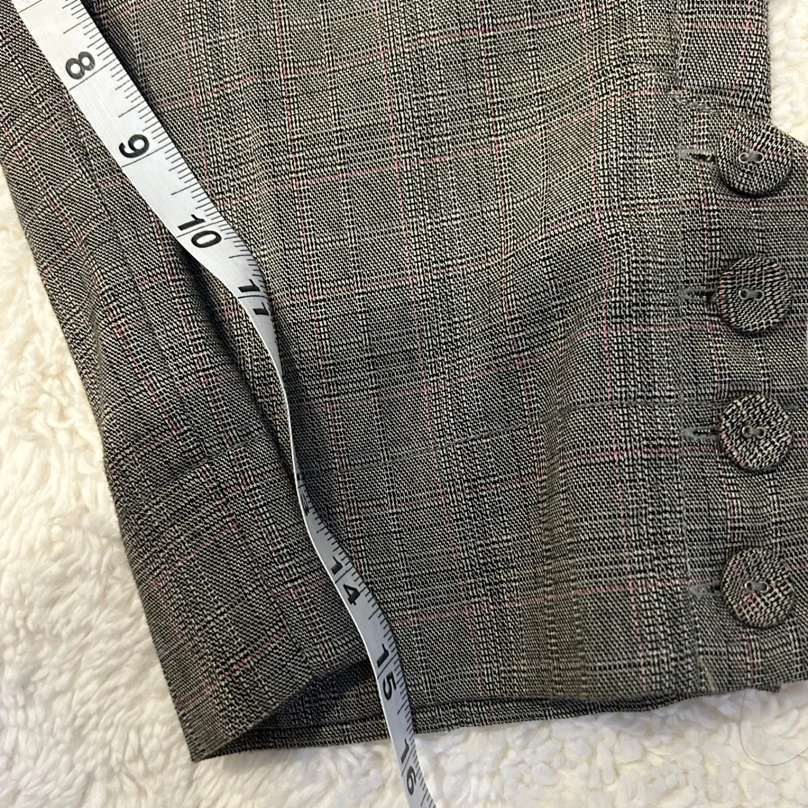 Guess Bermuda Shorts Womens 31 Brown Plaid Stretch Low Rise Trouser Fit Dressy - Image 3