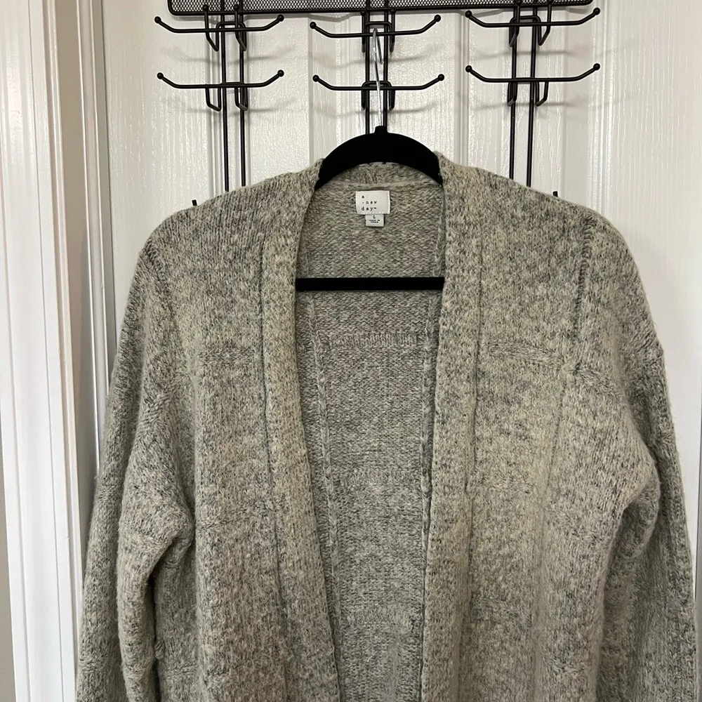 Belted Cardigan Size L - Image 2