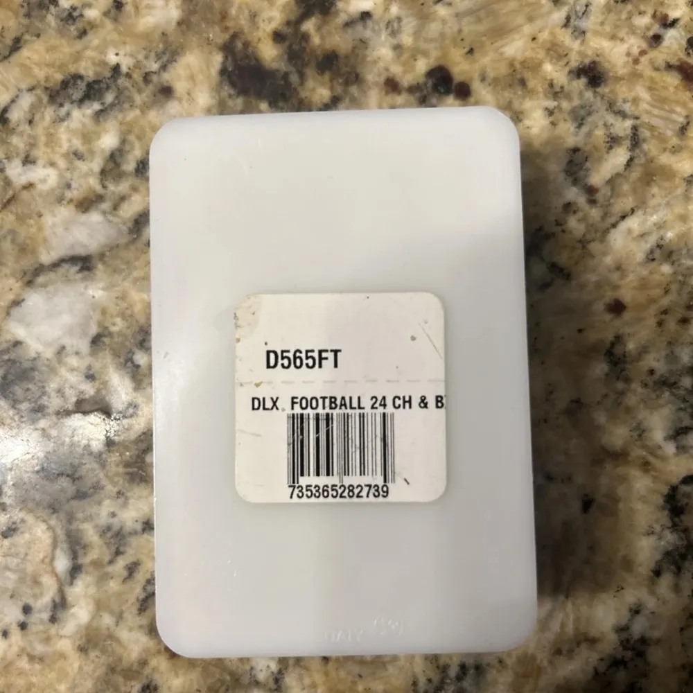 NIB ST. CHRISTOPHER HIGH QUALITY FOOTBALL RELIGIOUS PENDANT Pewter JEWELRY Silver - Image 2