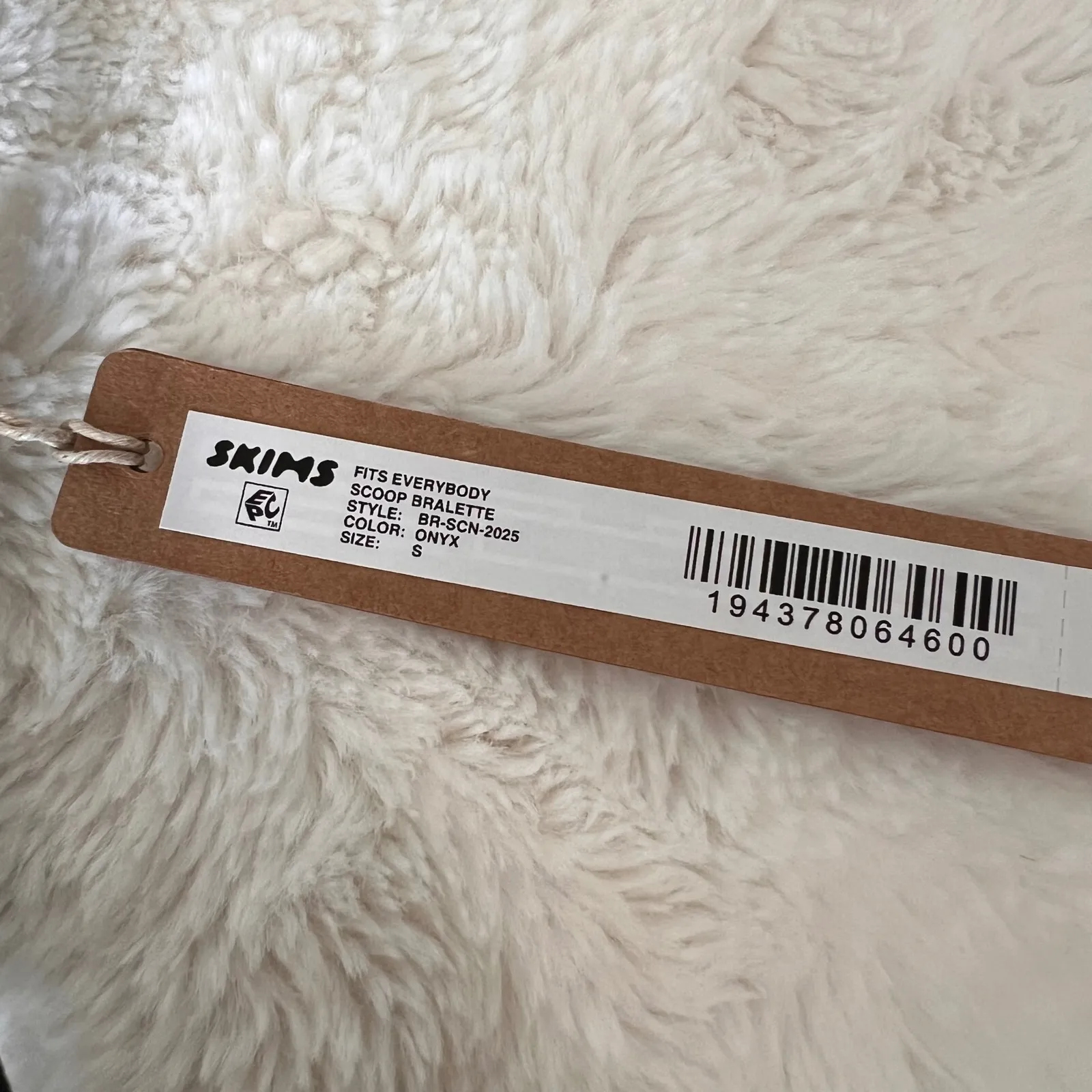 SKIMS Women's Fits Everybody Scoop Necklette Bralette Onyx Black Size Small NWT - Image 8