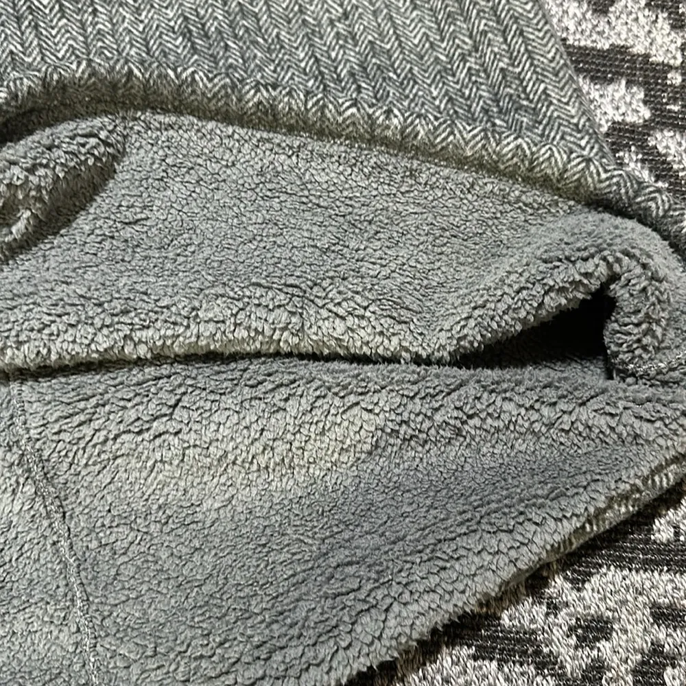 Avalanche  Grey Pullover - Size XL - Image 8