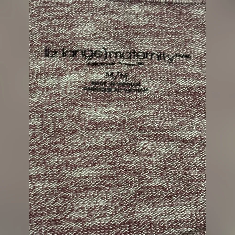 Size M Liz Lange maternity Long Sleeve Top - Image 5