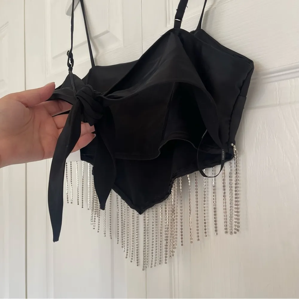 NWT Satin Fringe Handkerchief Cami with adjustable straps & tie back size small - Image 10