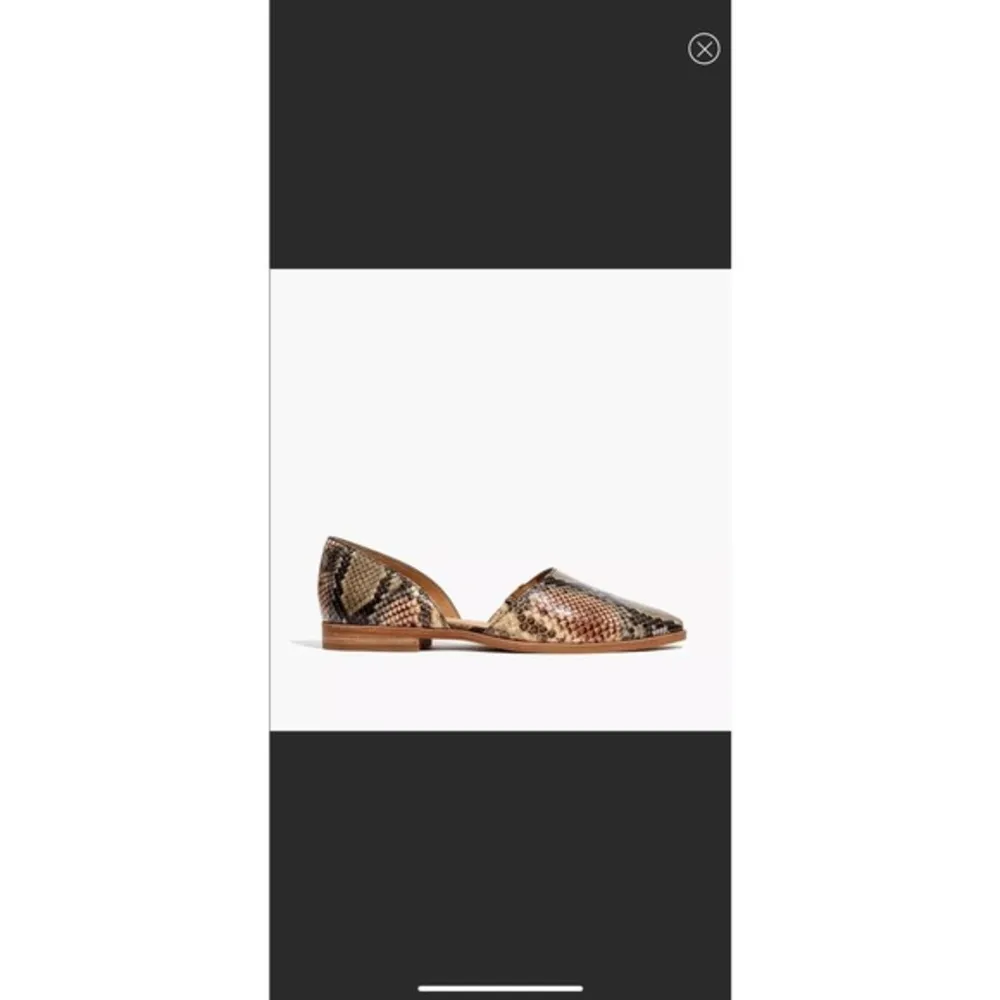 The Marisa d'Orsay Flat in Snake Embossed Leather - Image 3