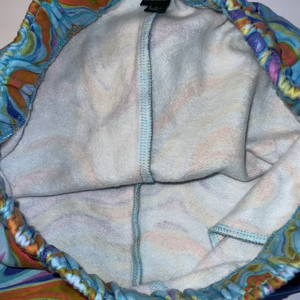 Wild Fable Aqua Blue Swirl High Waisted Fleece Shorts, Size Medium - Image 10