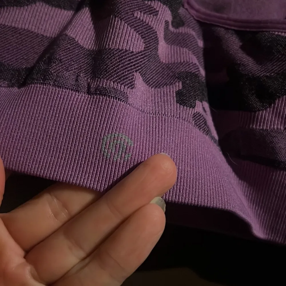 Champion LG purple army print seamless sports bra - Image 4