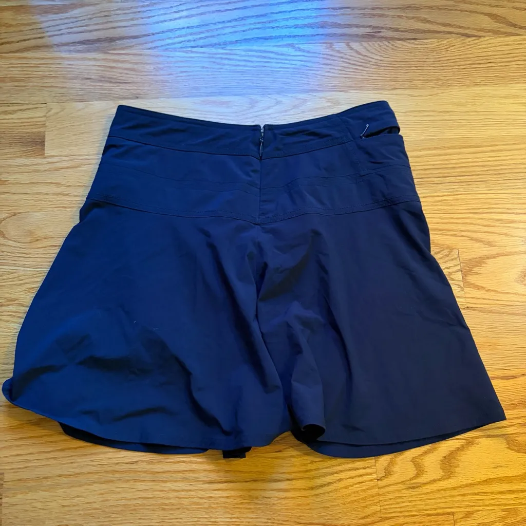 Athleta everyday navy blue skort size 6 - Image 6