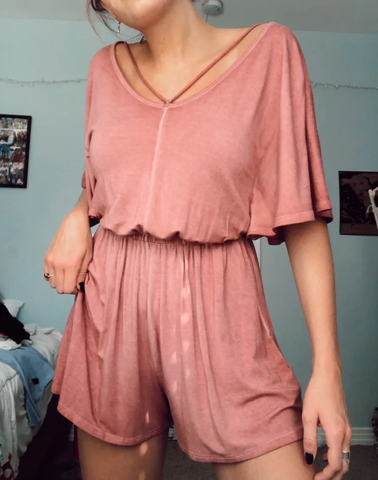 American Eagle Outfitters Pink Romper - Image 4
