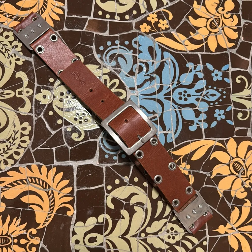 MR. CAT LEATHER BELT WITH SILVER TONE ORNAMENTATION. SZ: 38” Tan - Image 3
