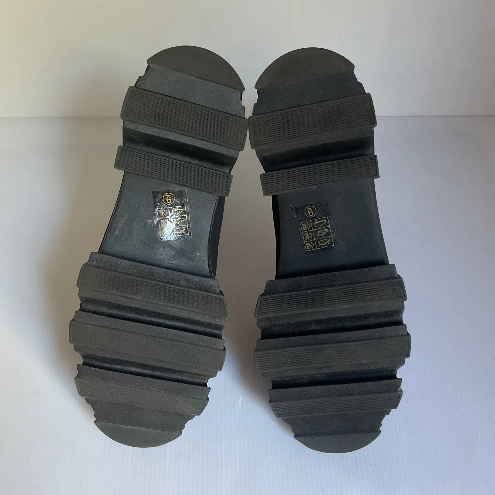 Portland Brown Black Chunky Platform Chelsea Boots Size 9 Women’s Fashion NWOT - Image 9