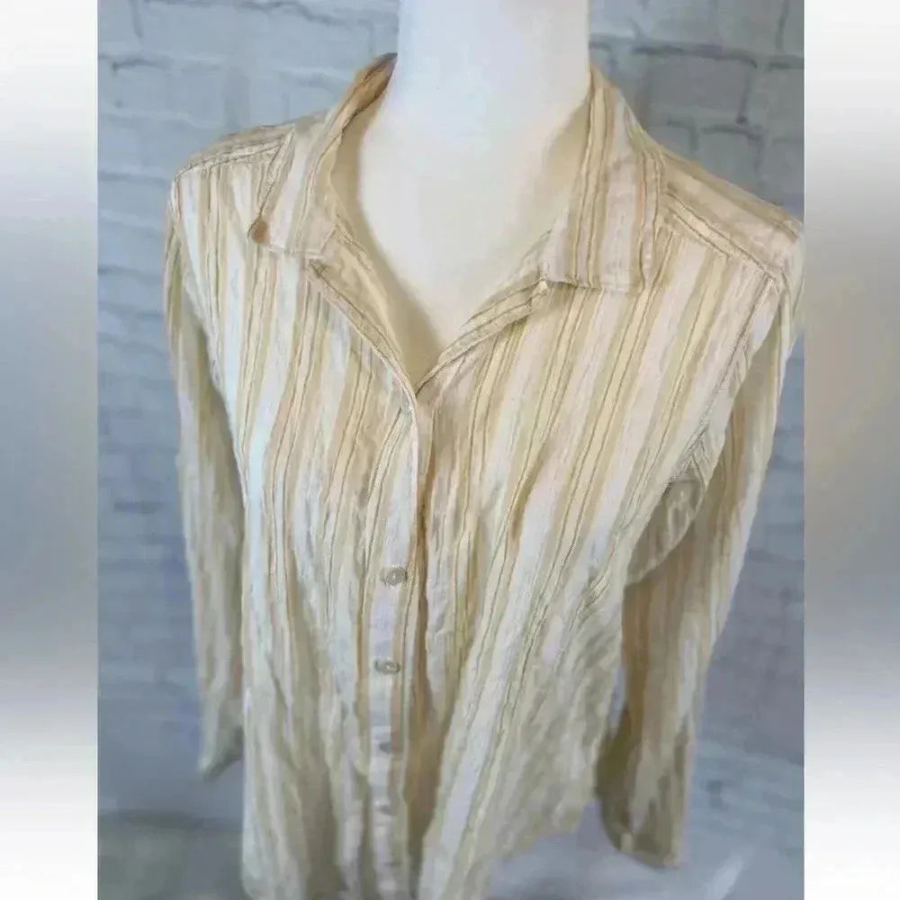 Abercrombie & Fitch Woman’s L Long Sleeve Crinkle‎ Top Yellow White Button shirt - Image 3