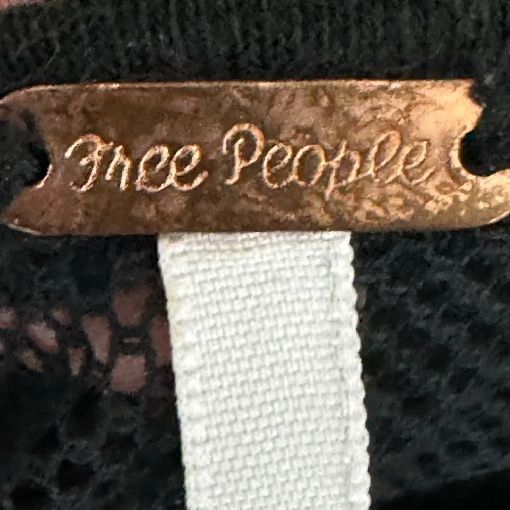 FREE PEOPLE Linen Blend Sleeveless Blouse Tank Top Embroidered Lace Womens Sz XS - Image 10