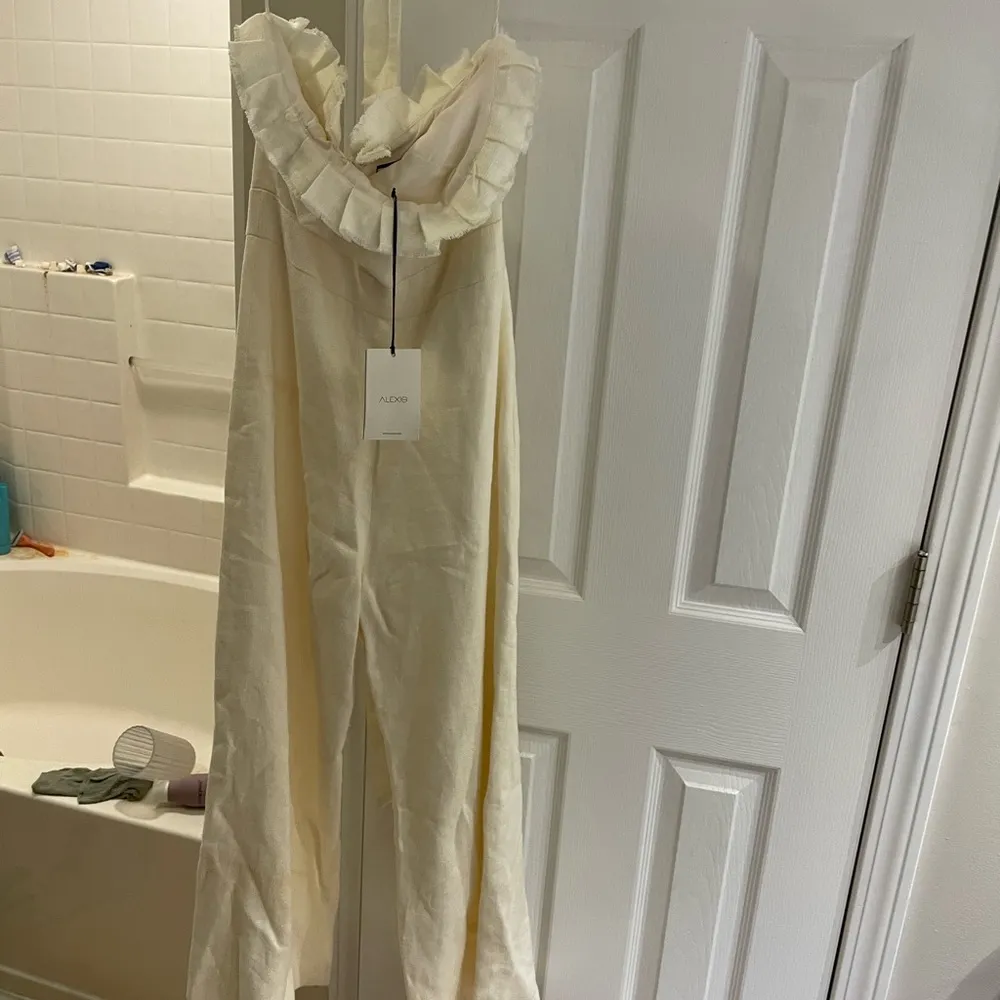 Alexis Eleri Cream Sleeveless Jumpsuit with Wide-Leg Design XS NWT - Image 2