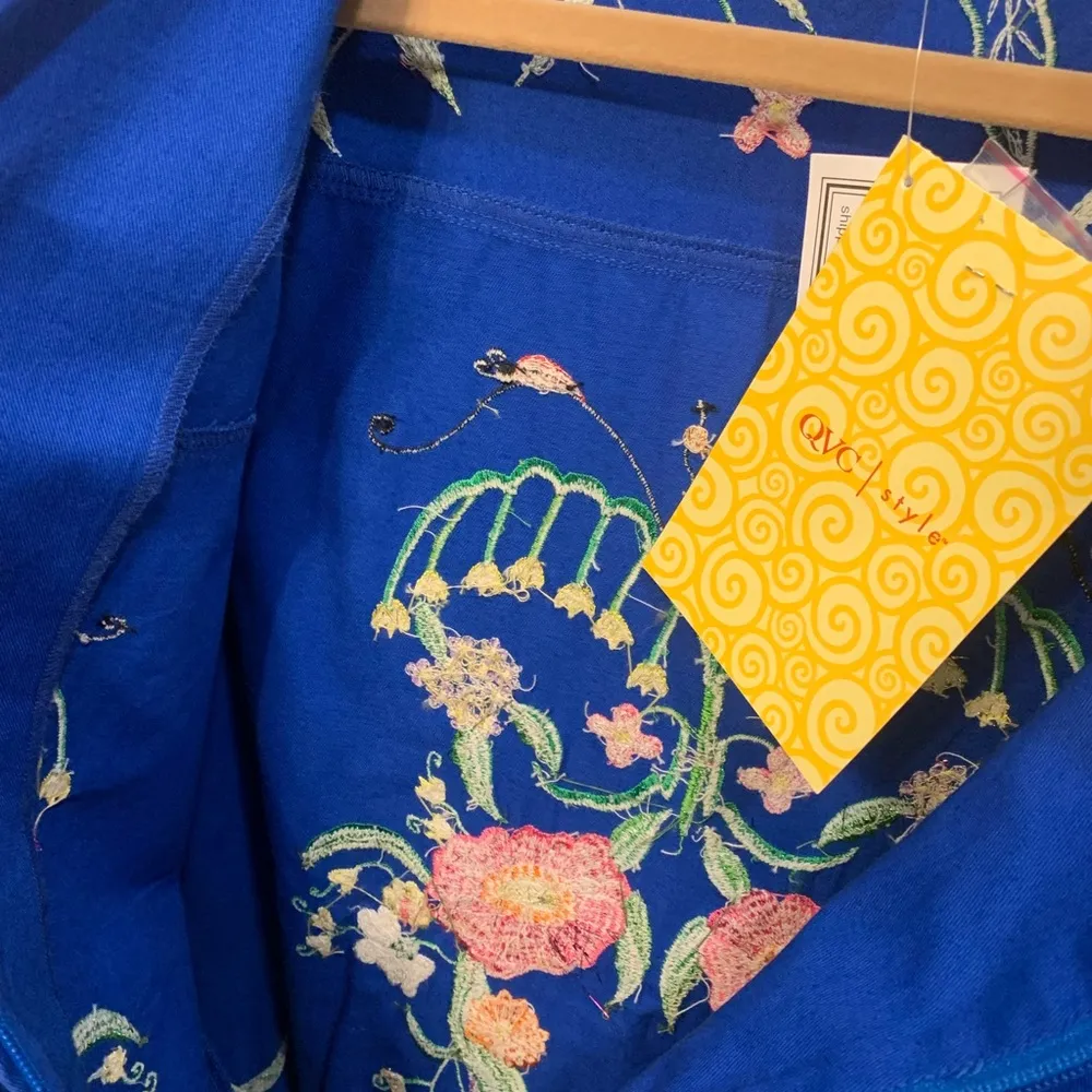 Quaker Factory Blue Embroidered NWT Large Spring Summer Jacket. 2019 - Image 10