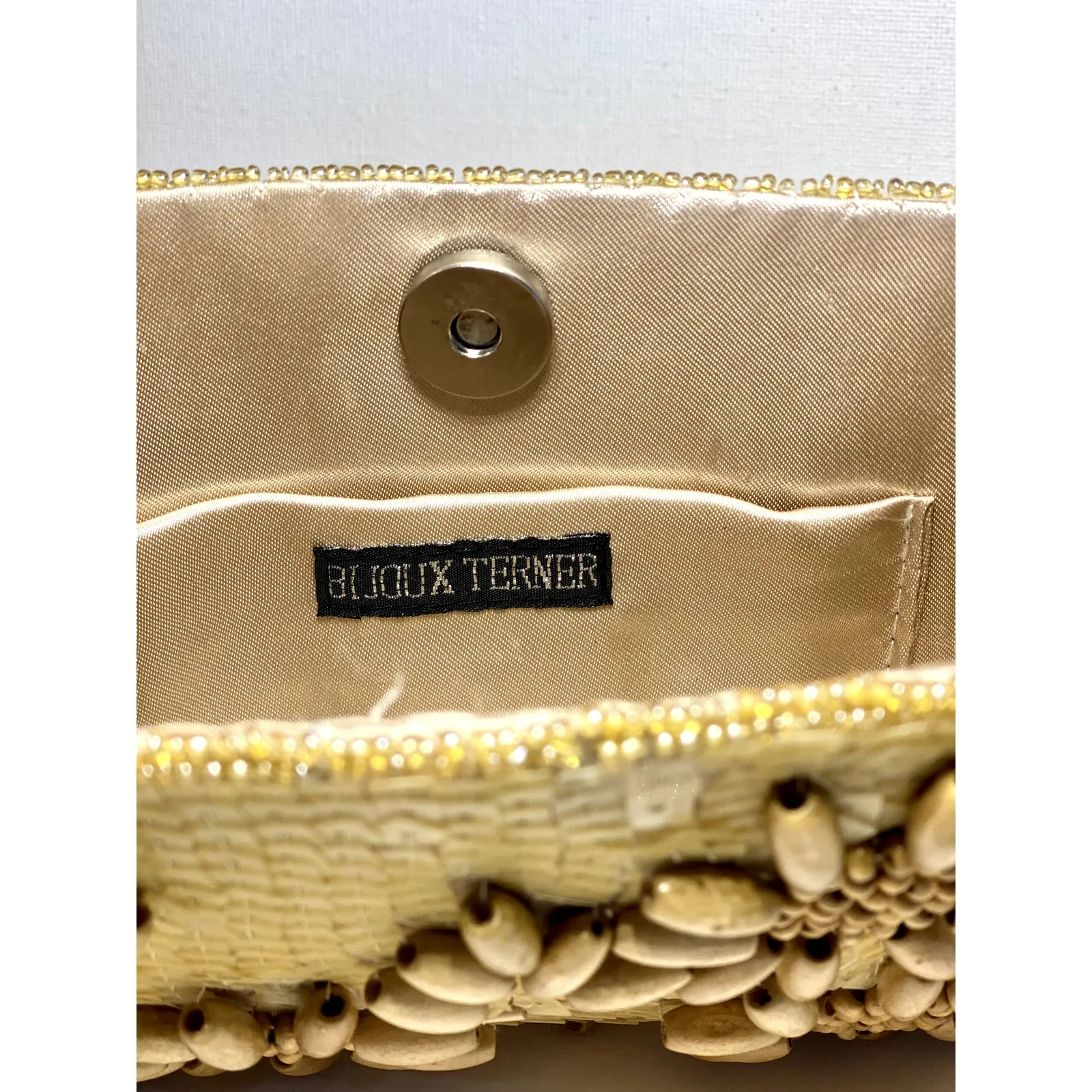 Vintage BIJOUX TERNER Handbag  BEADED SEQUINS WOOD BEADS - Image 3