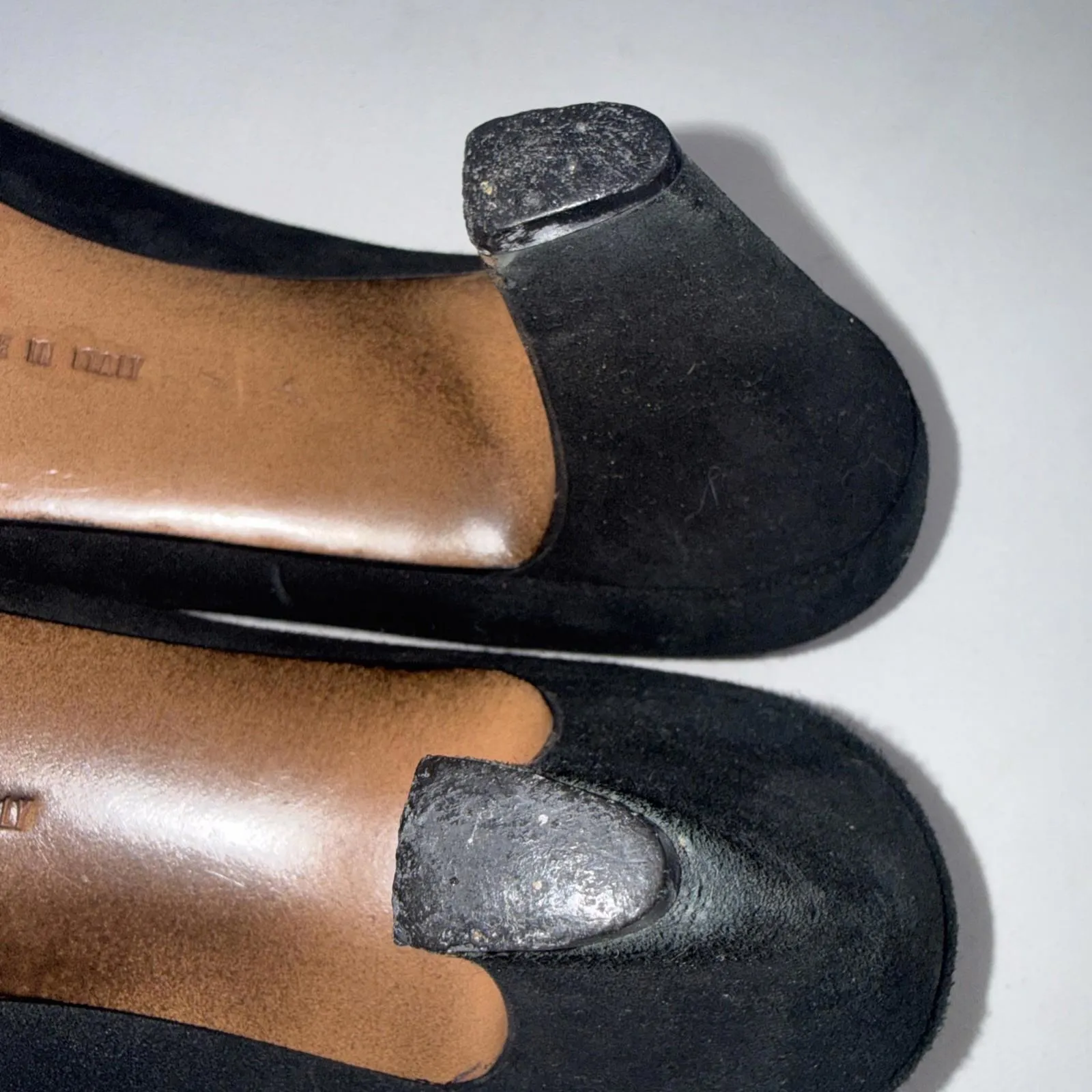 Vintage Salvatore Ferragamo Old Money Classic Career Black Velvet Pumps Heels 8B - Image 15