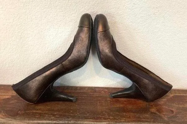 Hardly worn Dexflex by Dexter bronze heels. Sz 8 - Image 2