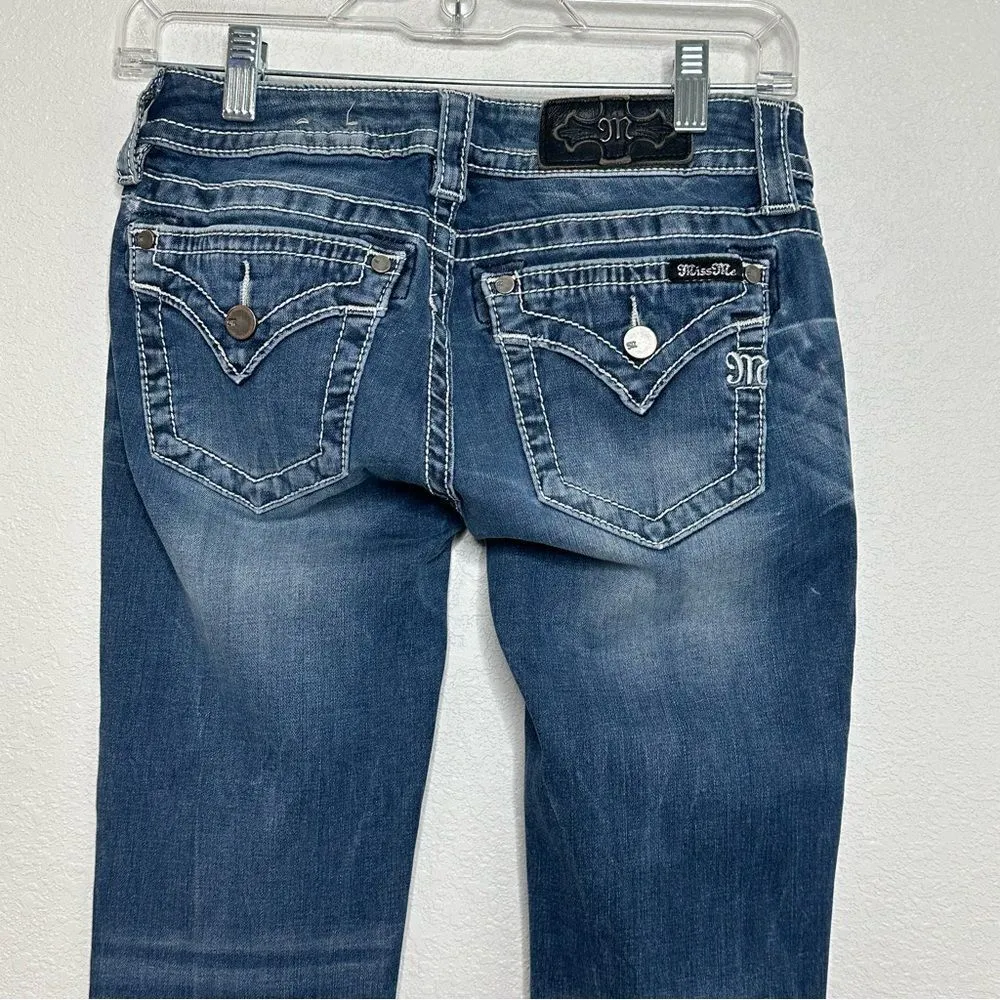 Miss Me Jeans Size 26 Signature Skinny Low Rise Flap Pockets Embroidered Biker - Image 3