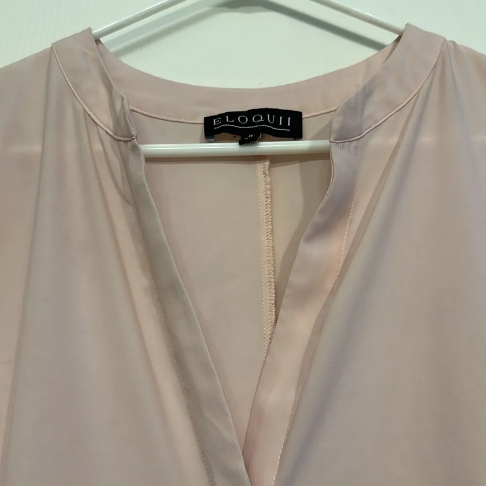 Eloquii Nola Notch Collar Pink S/S Blouse Pullover Shirt Size 20 EUC #6199 - Image 7