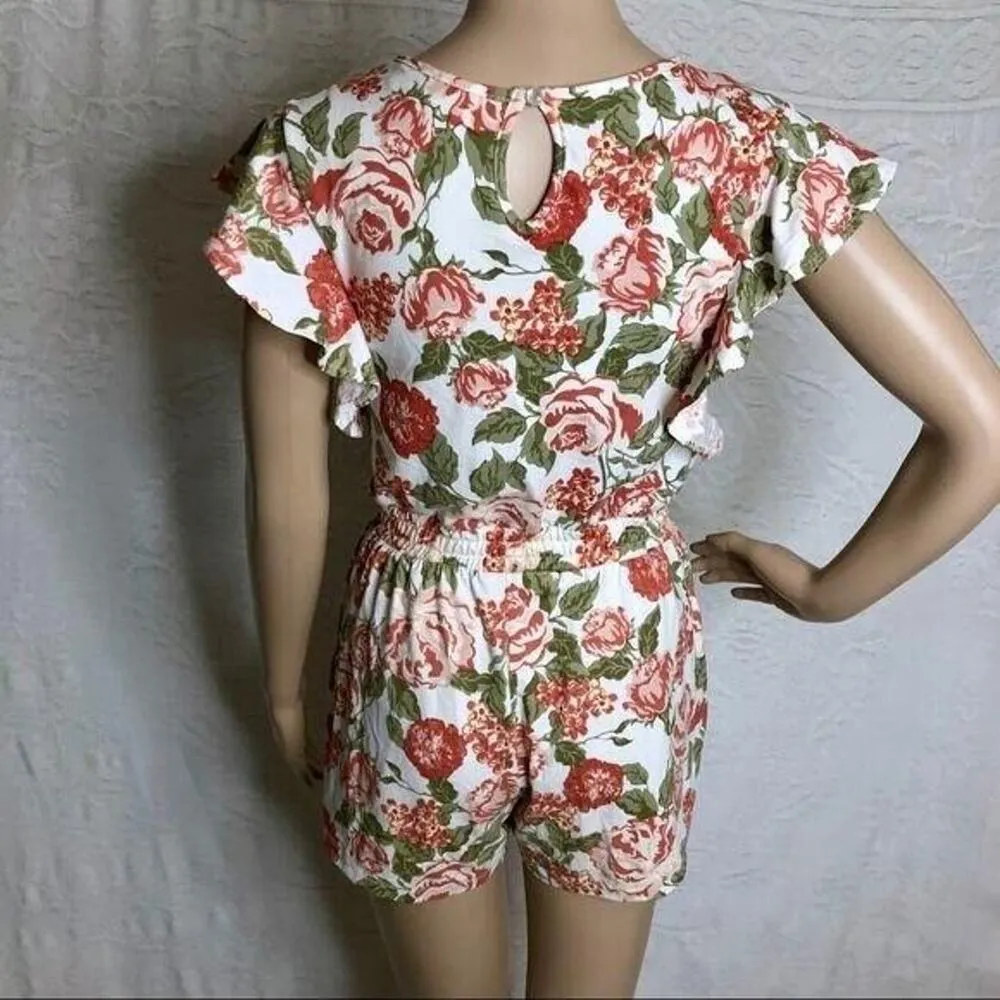White Floral Short Sleeved Romper - Image 3