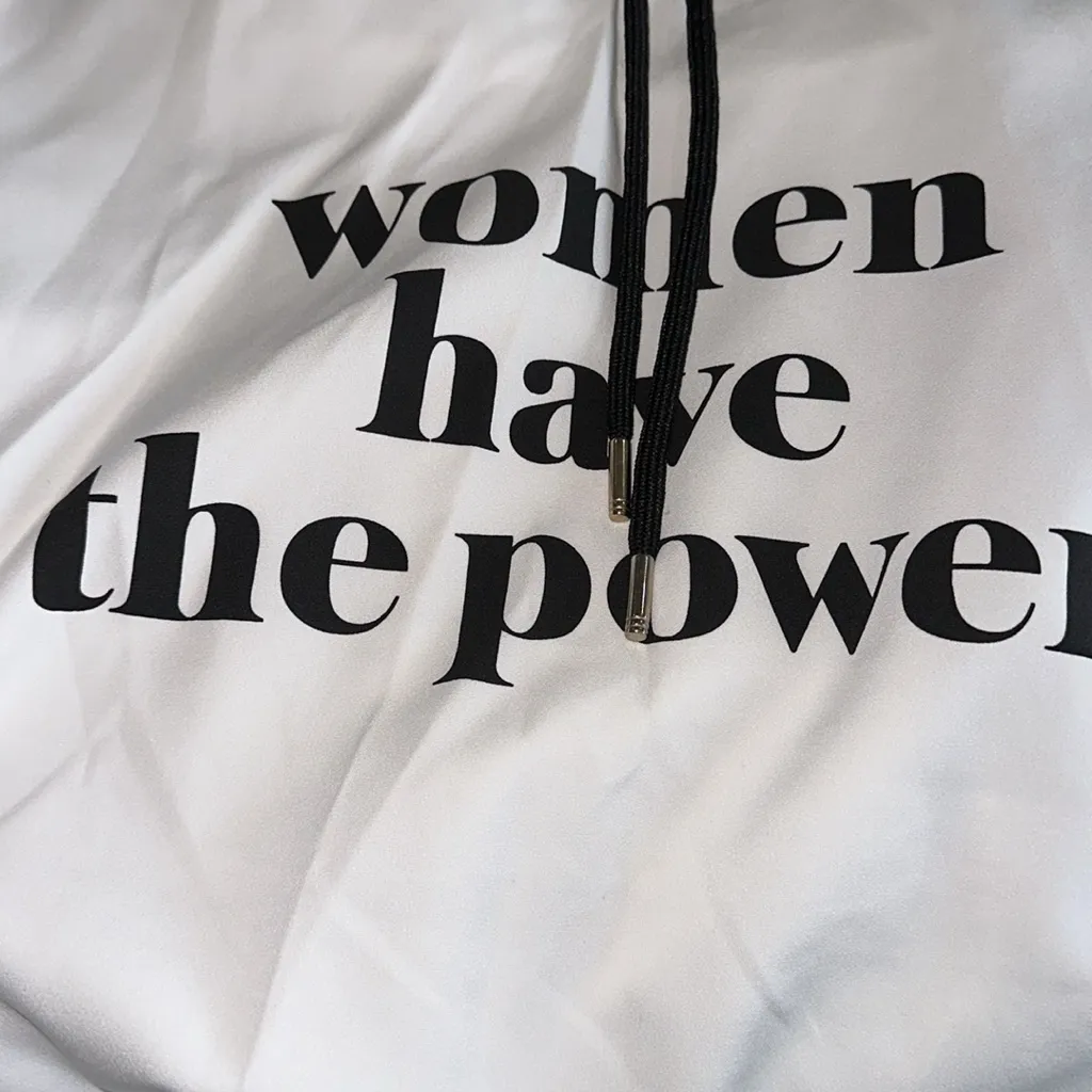 NWOT ZARA WONEN HAVE THE POWER BOXY FIT CROP SWEATSHIRT LARGE - Image 6
