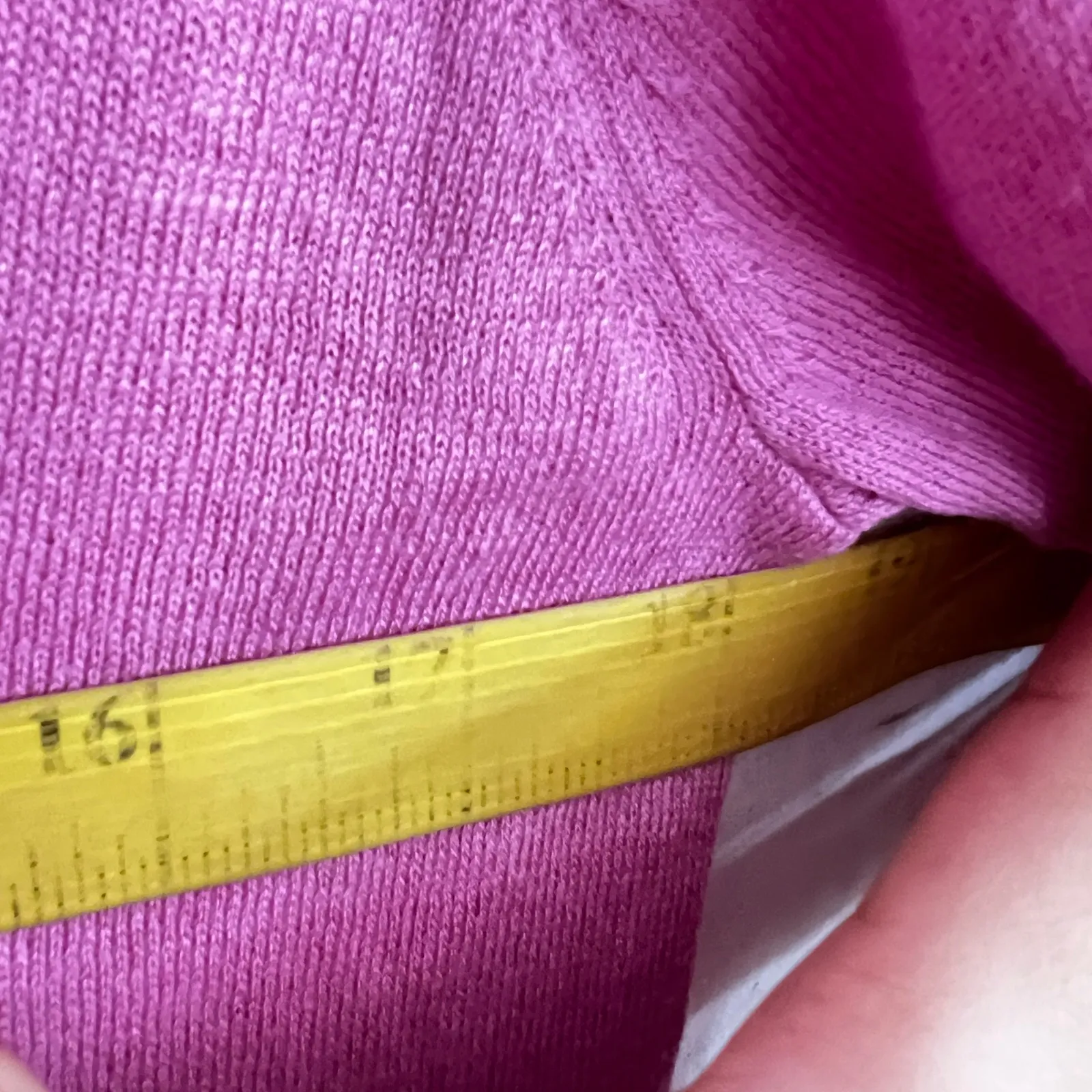 Banana Republic Pink Cashmere Sweater Coquette Classic Soft Girl Preppy Medium - Image 7