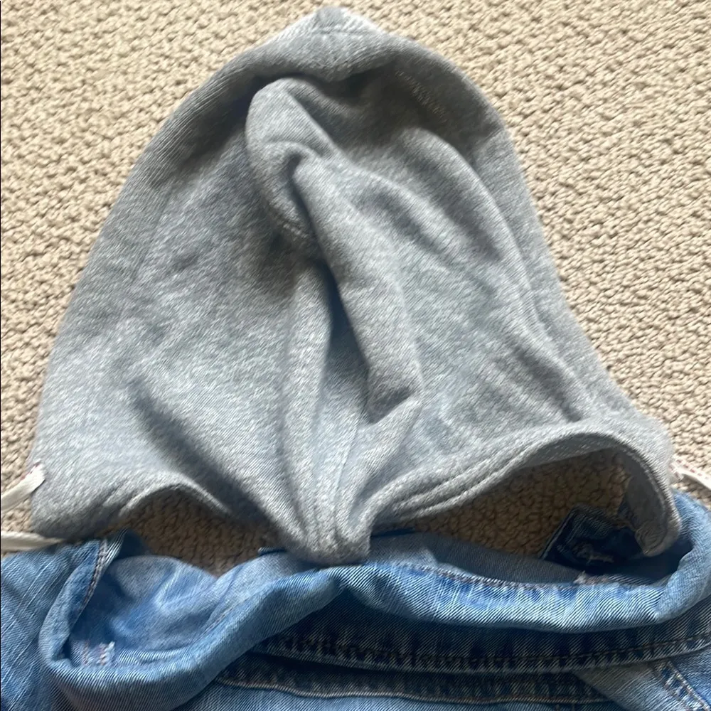 Junior’s Blue Denim Sleeveless Jacket - Image 8