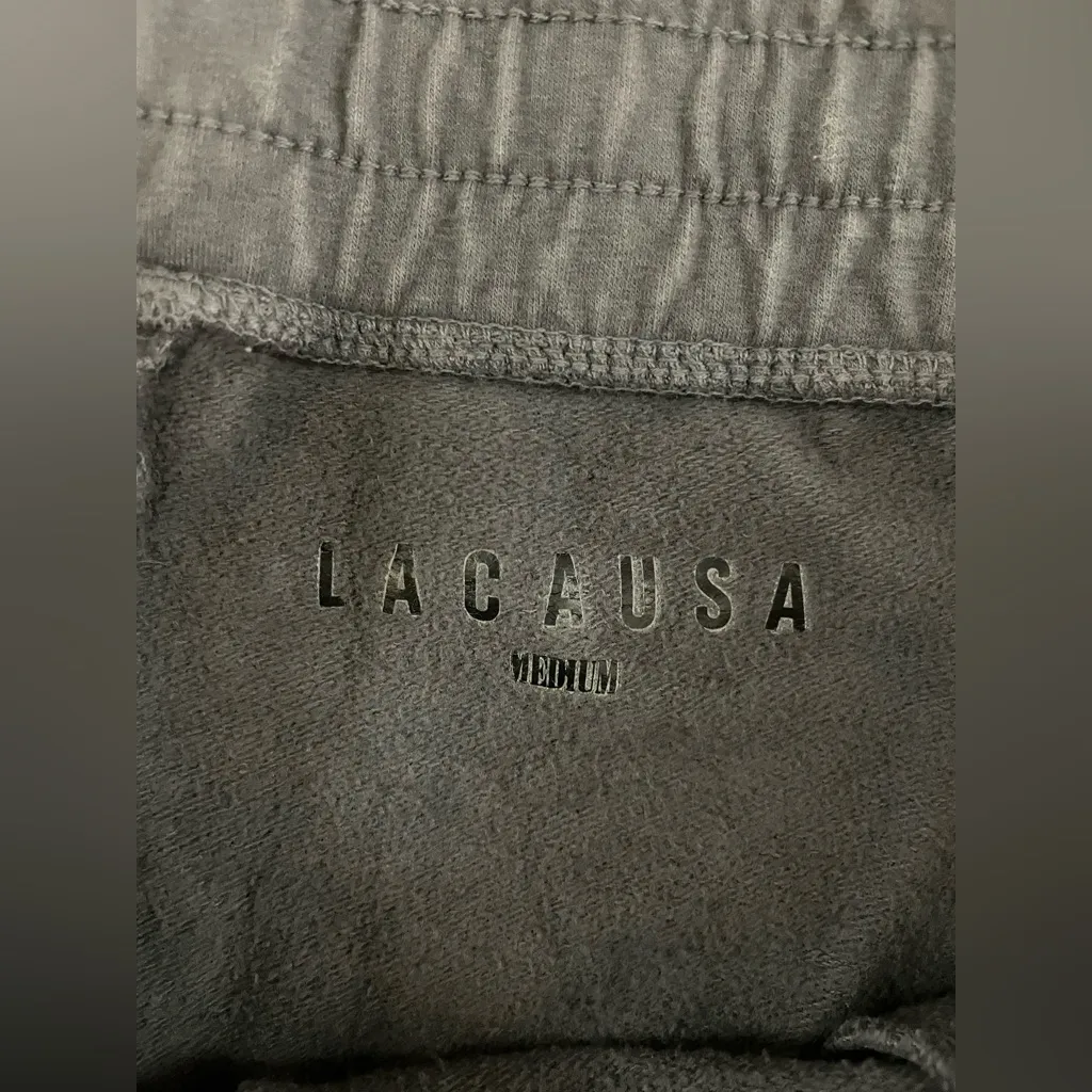 NWOT Lacausa Slater Sweat shorts Washout Grey with Pockets Size M Raw Hem - Image 7