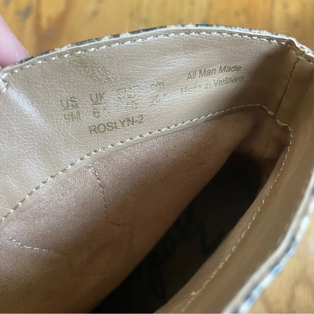 Zodiac Snake Sprint Western Booties Size 9 - Image 2