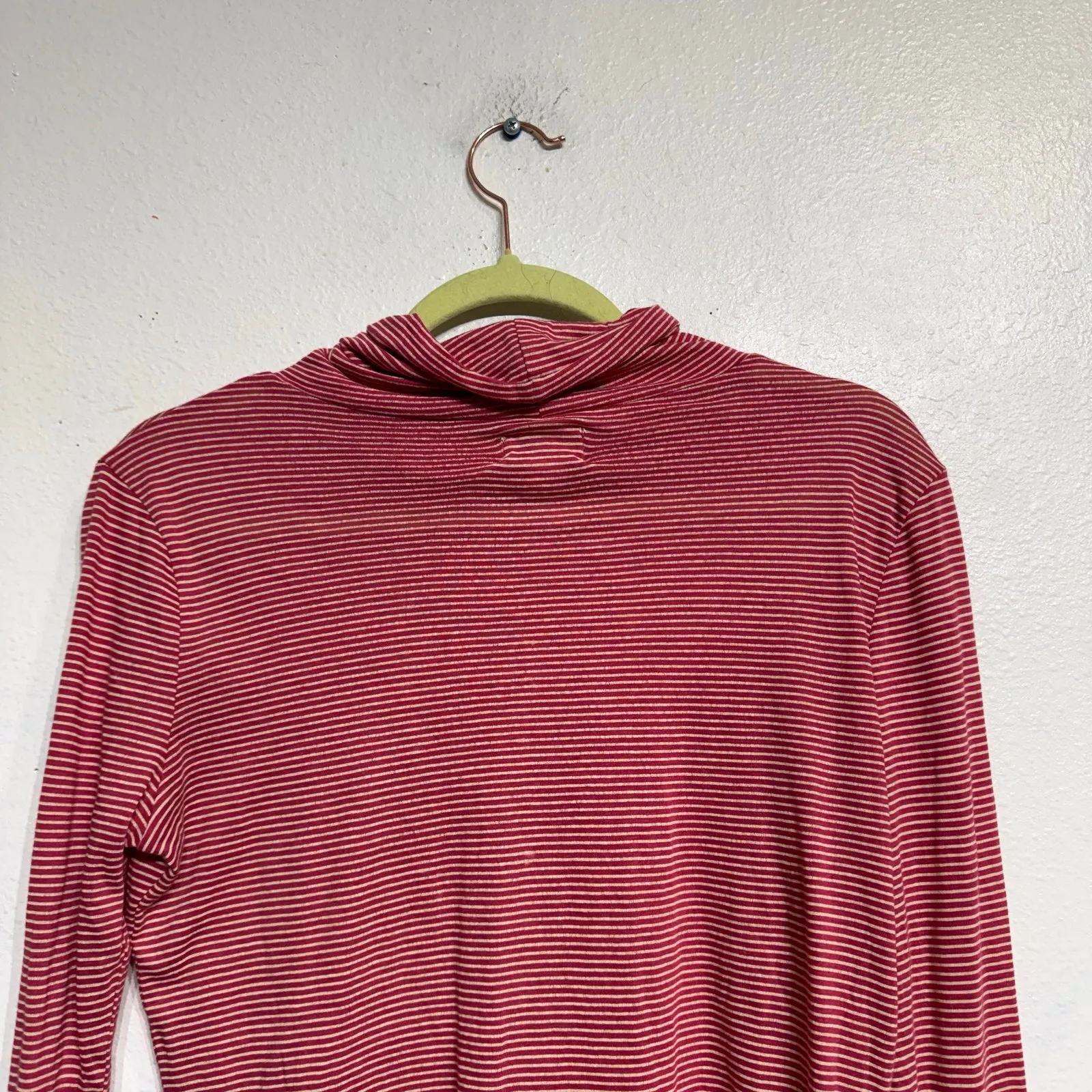 BDG Red Timmy Long Sleeve Turtleneck Jersey Knit Tee Sz M - Image 8