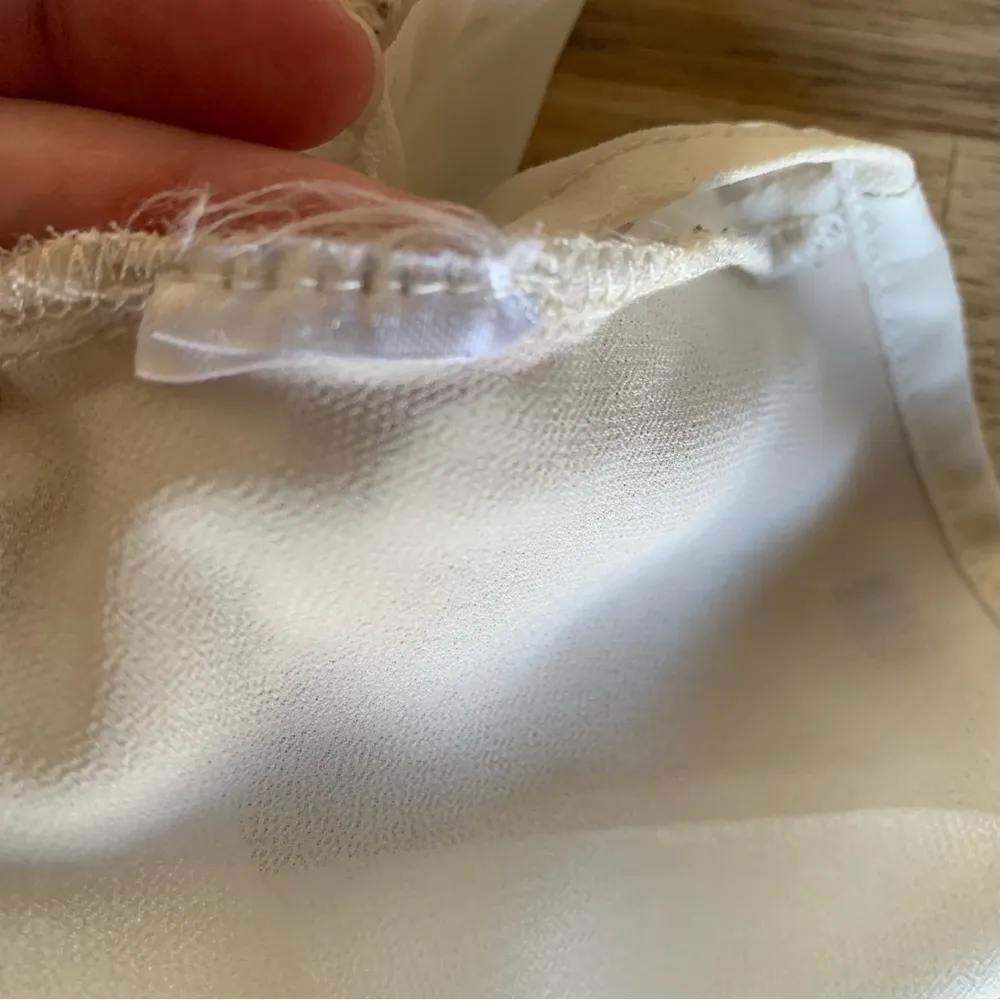 ASTR Off White Sheer Daisy Tank XS (?) - Image 6