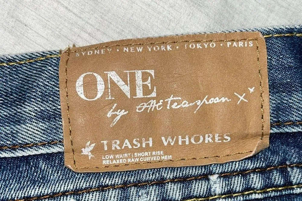 One X One Teaspoon Bandits Trash Whores Low Waist Cut Off Shorts Size 25 - Image 6