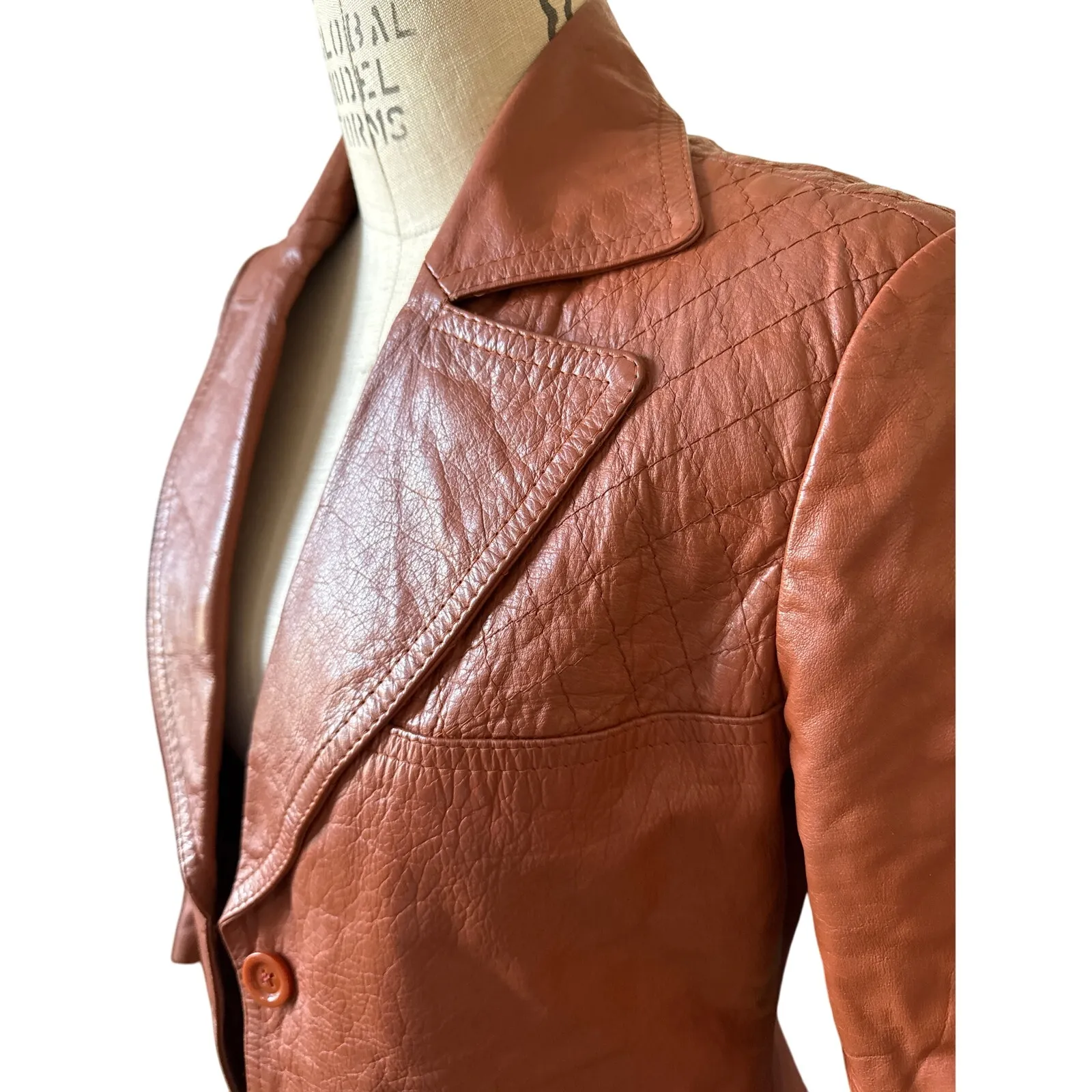 Vintage 70s Leather Blazer in Cognac Brown Size Medium - Image 2