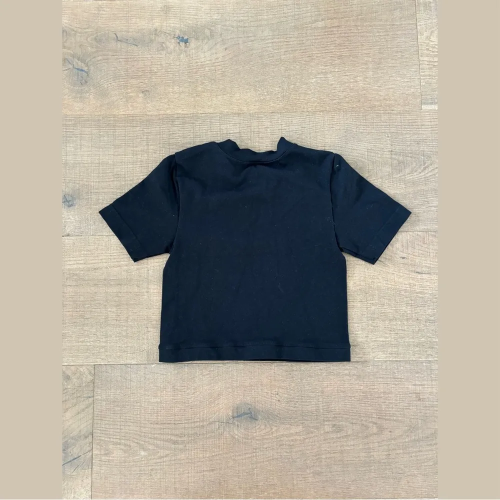 khy fitted short sleeve black tee shirt crop top Size XS - Image 5
