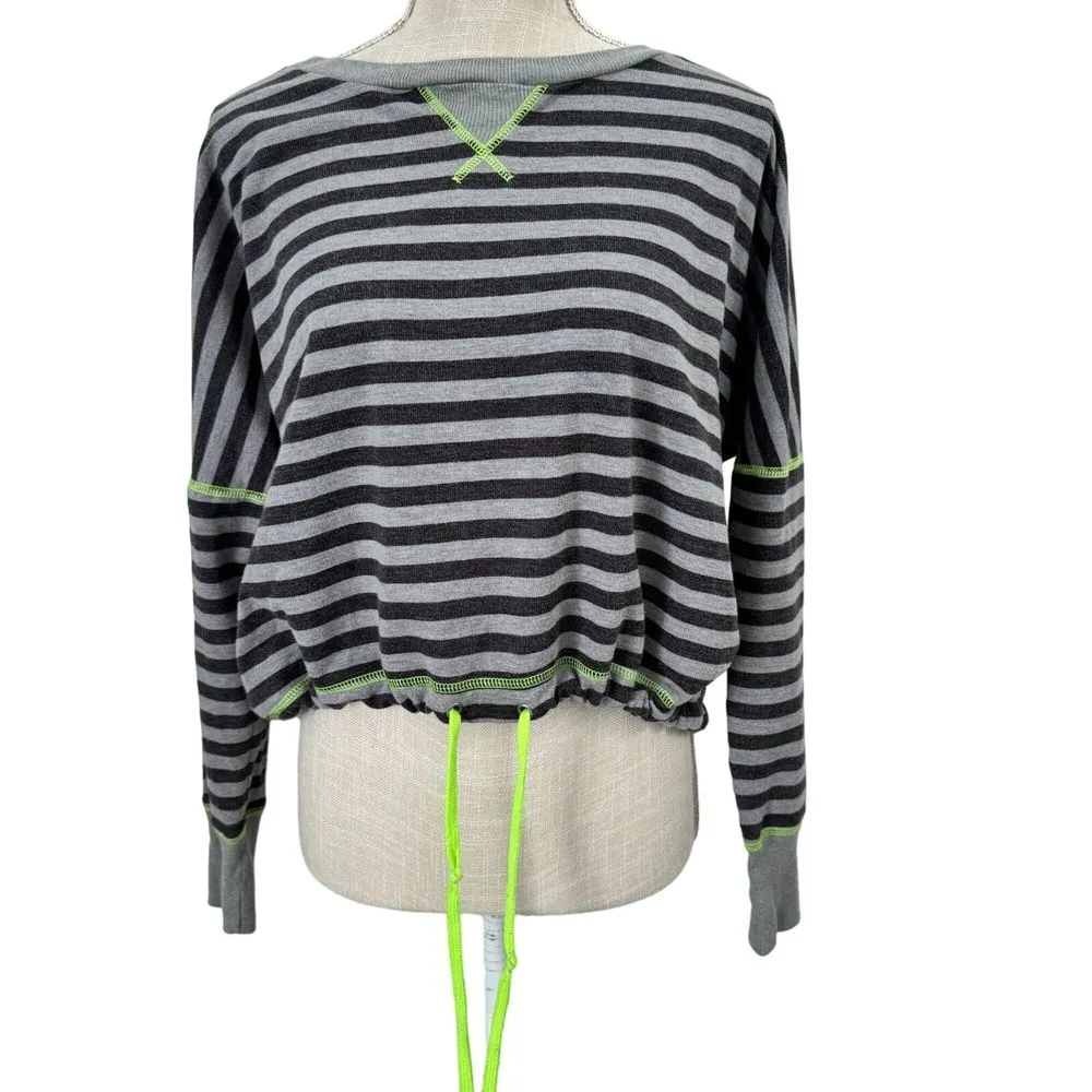 One Step Up Pullover Sweater Womens Size L Gray Black Striped Drop Shoulder Size L - Image 6