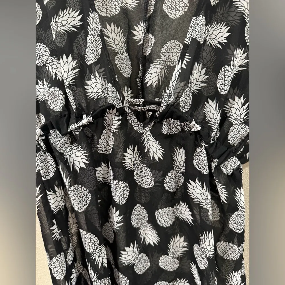 🔴Miken Swim Pineapple Cover Up Black Size XS - Image 4