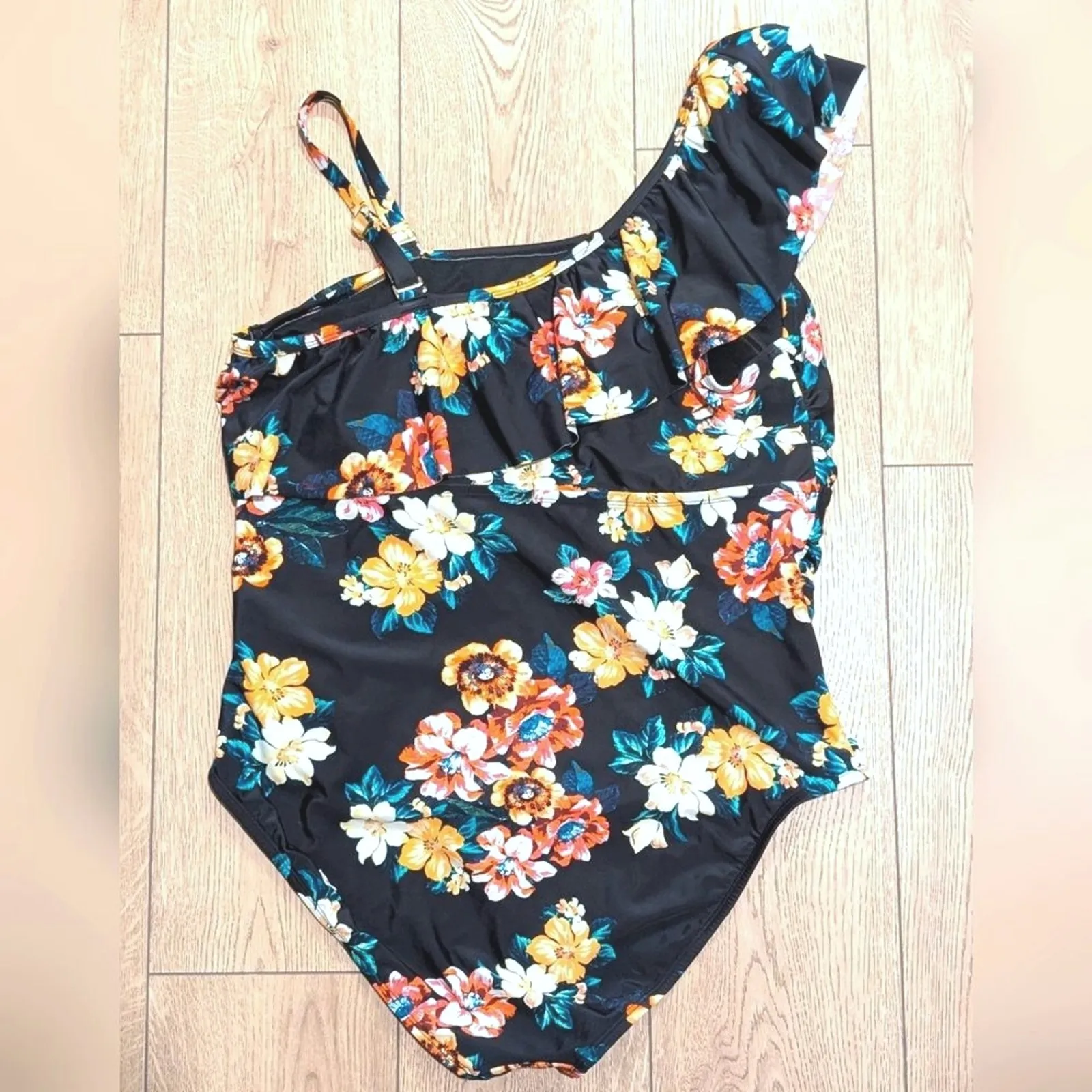 Boutique Plus 2X Swimsuit Floral‎ Print Sexy 1 Piece Swim Suit 1 Shoulder Ruffle - Image 3