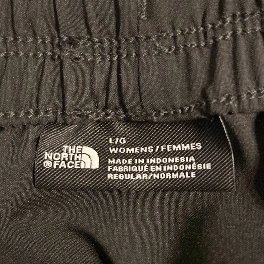 The North Face Skirt NWOT size L long 18” color black - Image 3