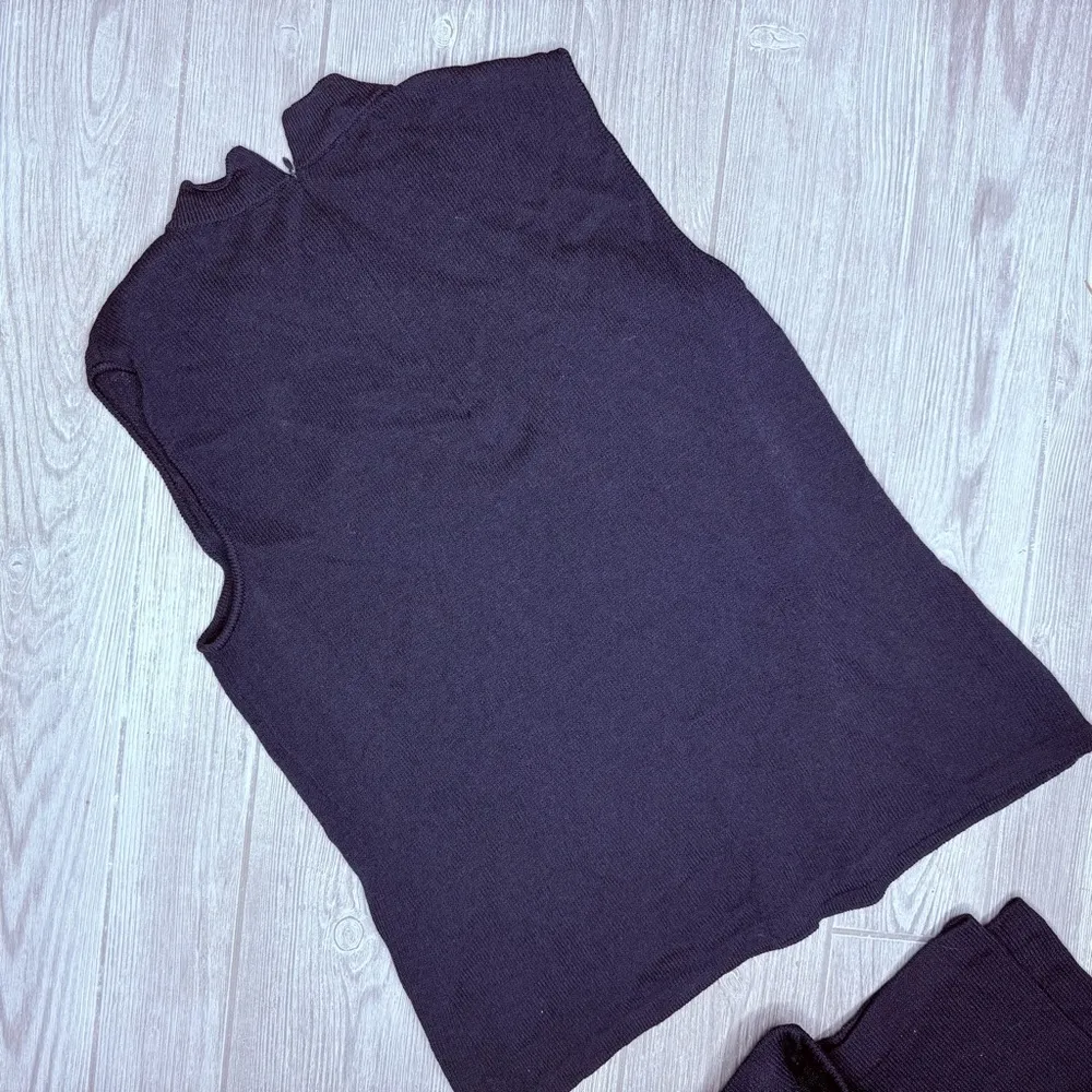 Vintage St. John’s 2 piece knit blue tank top / pant set sz medium shirt 10 pant - Image 8