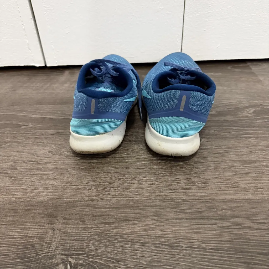 Nike Blue Free RN Running Sneakers - Image 5
