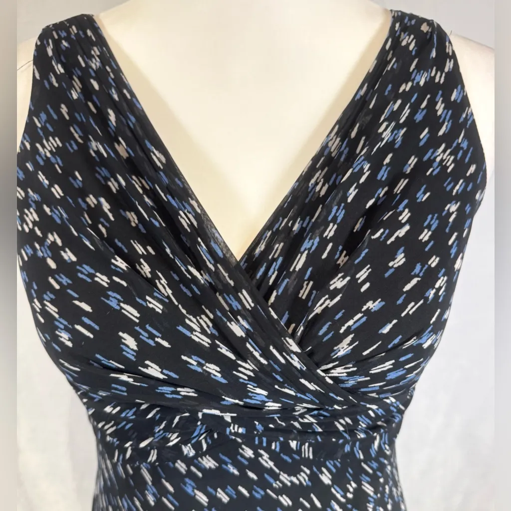 Ann Taylor black gray and blue abstract print empire waist size 00P - Image 2