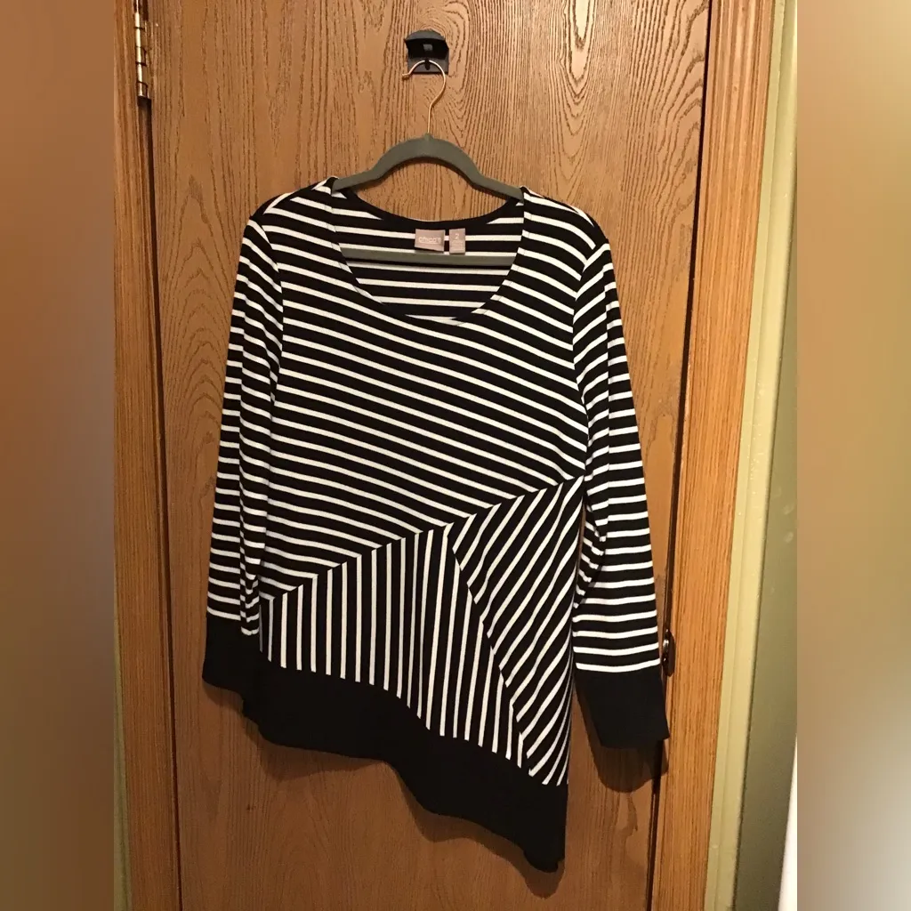 CHICO’s BI-COLOR RIB STRIPE TUNIC - Image 2