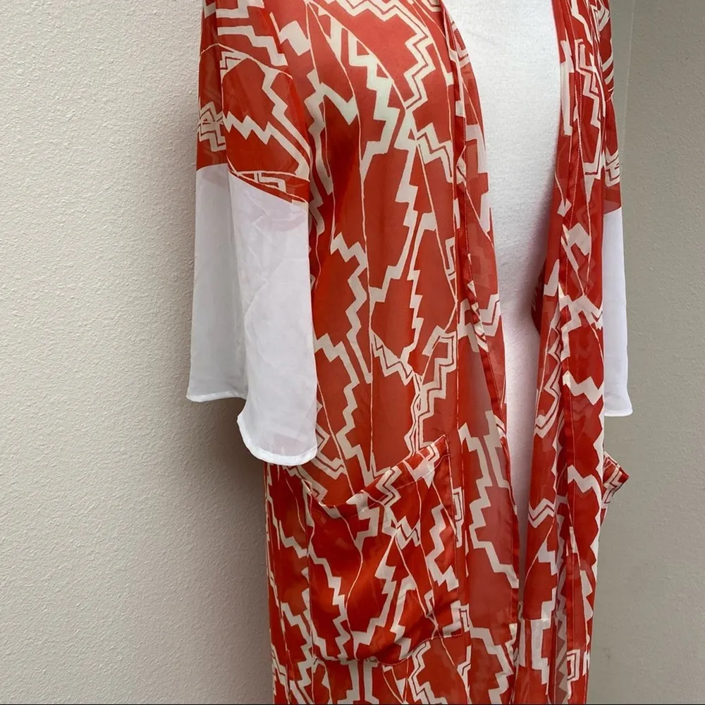 ING Geometric Kimono in Coral and Off White Small Orange - Image 4