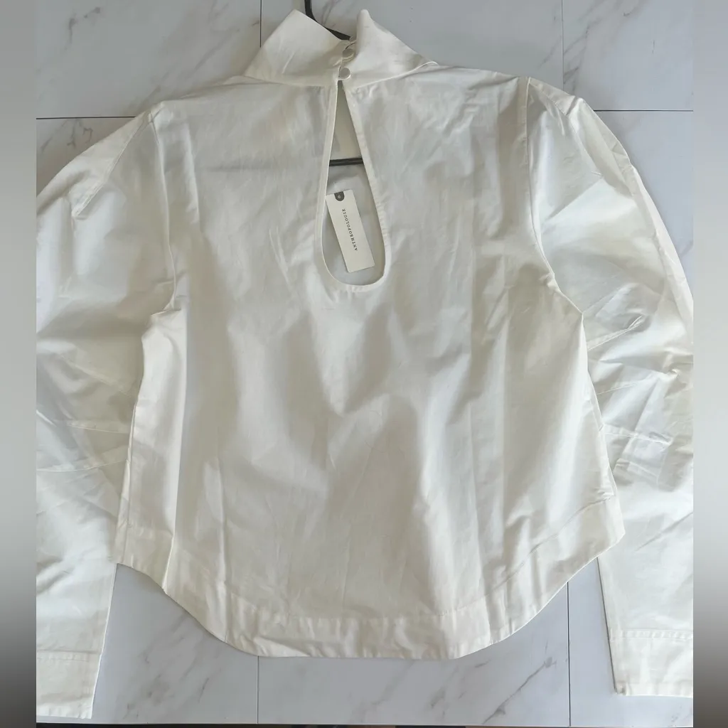 NWT Anthropologie long seamed sleeve mock neck rounded shoulder white blouse S - Image 4