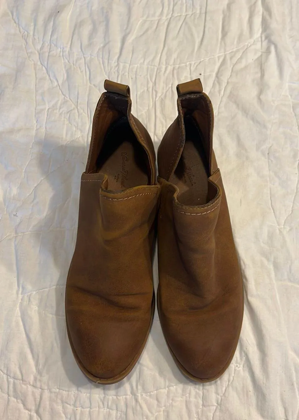 Universal Thread Booties - Image 3